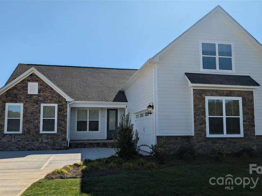 1652 Dresden Drive, Rock Hill, SC 29732.  MLS# CAR4328982, YatesRealty ID 20875. 