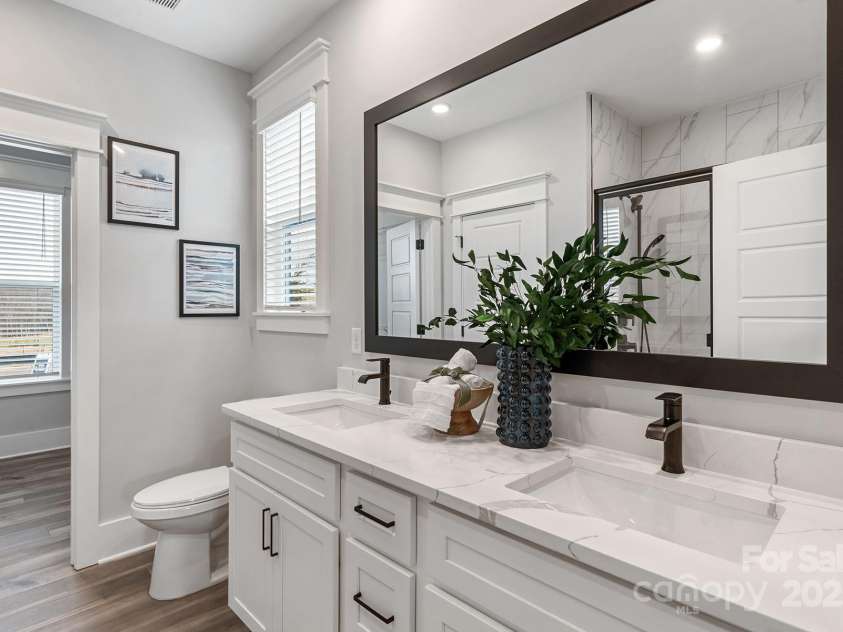 1652 Dresden Drive, Rock Hill, SC 29732.  MLS# CAR4328982, YatesRealty ID 20875. 