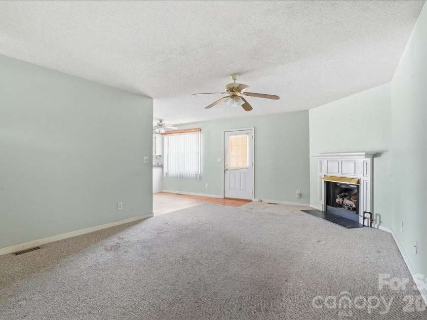 411 Patio Road, Easley, SC 29642.  MLS# CAR4377596, YatesRealty ID 20876. 