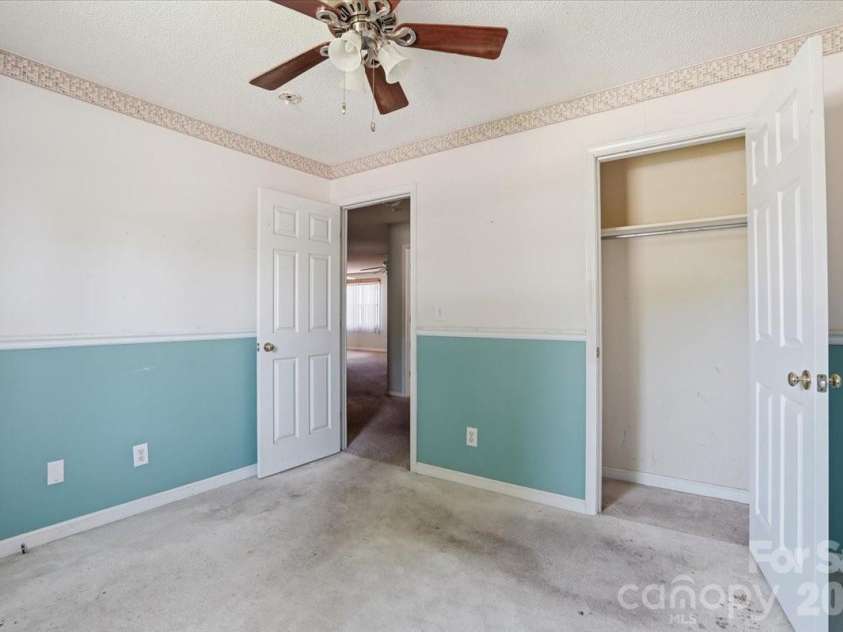 411 Patio Road, Easley, SC 29642.  MLS# CAR4377596, YatesRealty ID 20876. 
