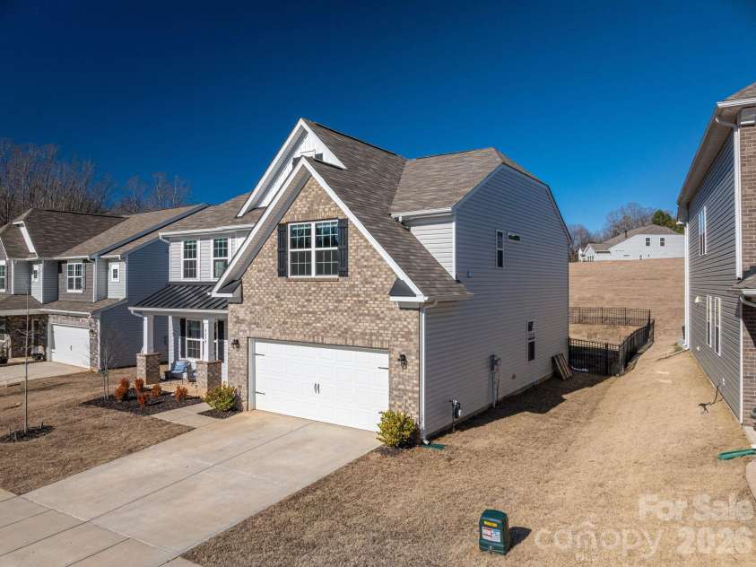 4630 Maiden Creek Way, Maiden, NC 28650.  MLS# CAR4344098, YatesRealty ID 20877. 