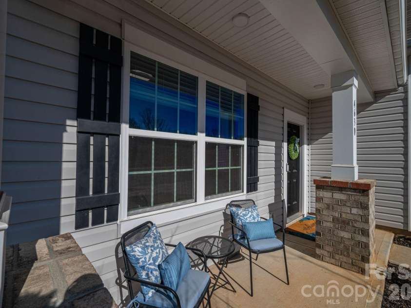 4630 Maiden Creek Way, Maiden, NC 28650.  MLS# CAR4344098, YatesRealty ID 20877. 