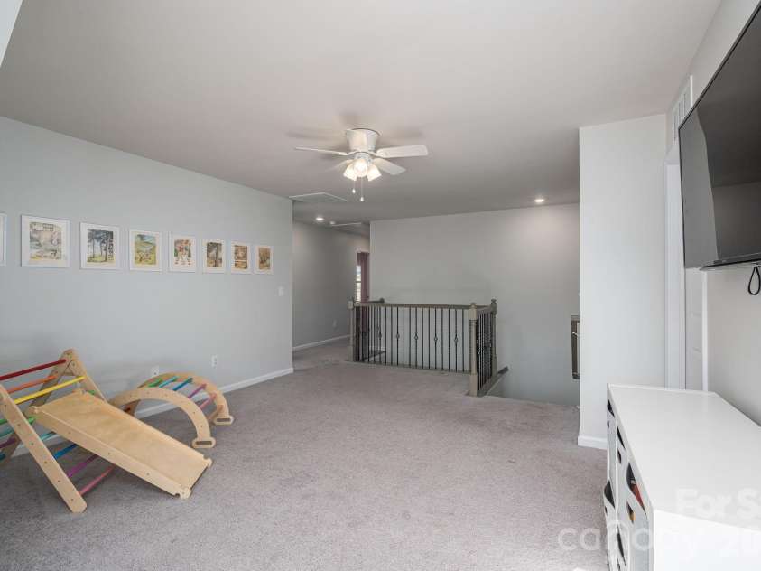 4630 Maiden Creek Way, Maiden, NC 28650.  MLS# CAR4344098, YatesRealty ID 20877. Upstairs Loft Area