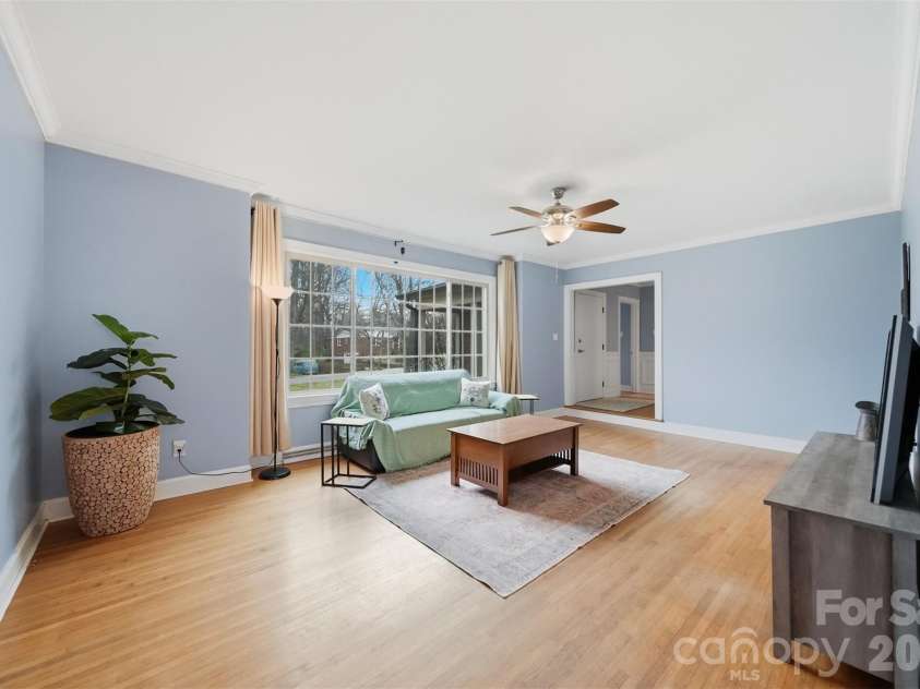705 2nd Avenue, Conover, NC 28613.  MLS# CAR4352573, YatesRealty ID 20879. 
