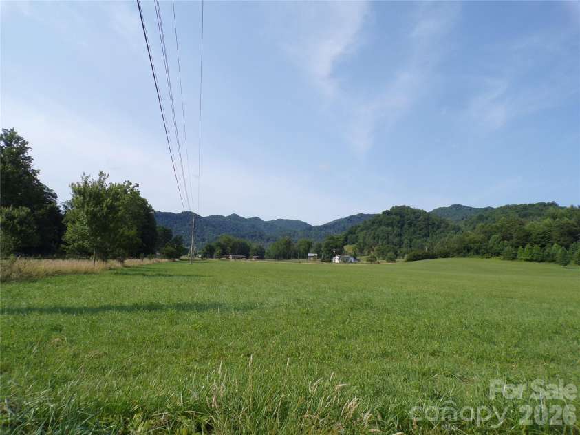 145 Kirks Drive, Hot Springs, NC 28743.  MLS# CAR4375792, YatesRealty ID 20880. Pasture