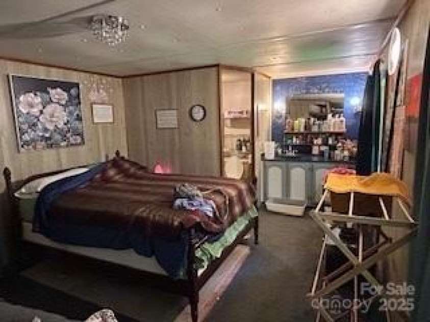 40 Robinson Holler Drive, Marion, NC 28752.  MLS# CAR4273605, YatesRealty ID 20880. !st Bedroom