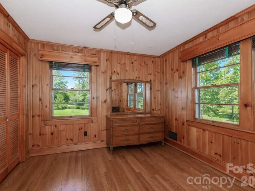 216 31st Avenue, Hickory, NC 28601.  MLS# CAR4349538, YatesRealty ID 20884. Bedroom 2 on main level