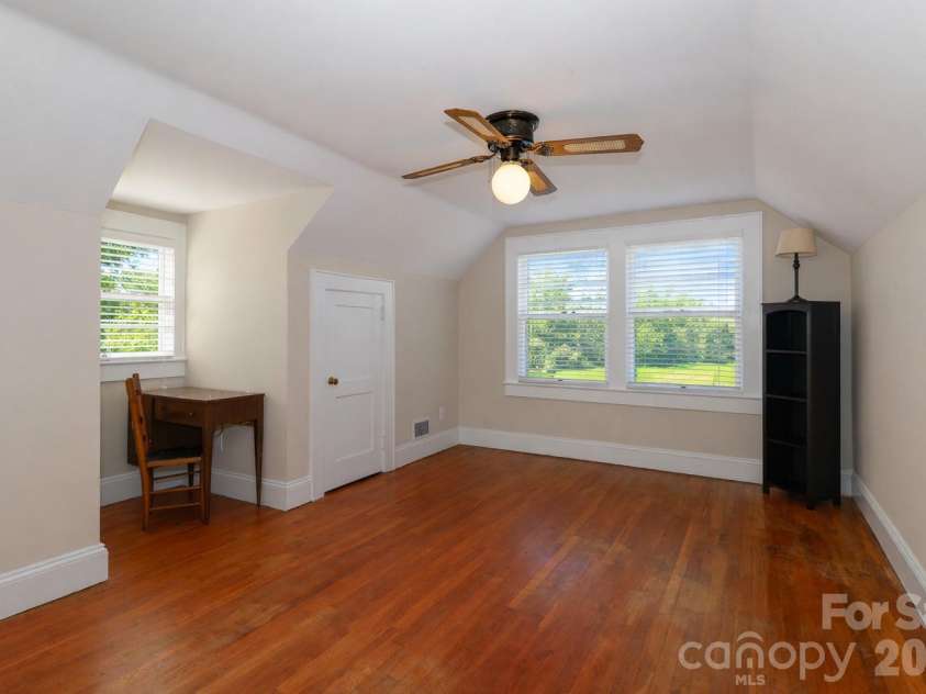 216 31st Avenue, Hickory, NC 28601.  MLS# CAR4349538, YatesRealty ID 20884. Bedroom 3 upper level