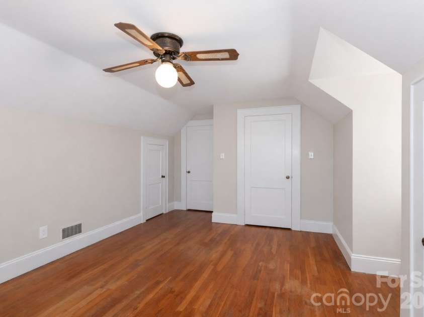 216 31st Avenue, Hickory, NC 28601.  MLS# CAR4349538, YatesRealty ID 20884. Bedroom 3 upper level