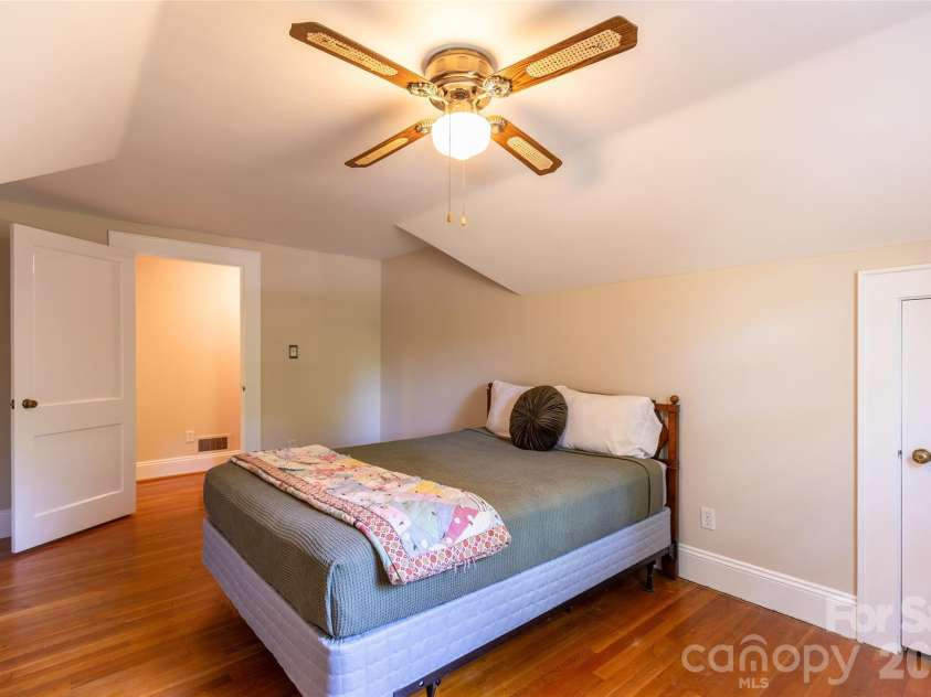 216 31st Avenue, Hickory, NC 28601.  MLS# CAR4349538, YatesRealty ID 20884. Bedroom 4 upper level
