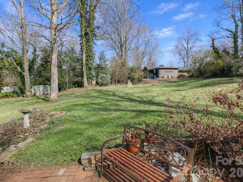 216 31st Avenue, Hickory, NC 28601.  MLS# CAR4349538, YatesRealty ID 20884. View of backyard