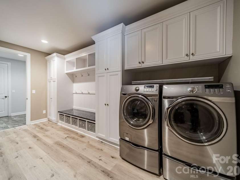 302 Tallow Tree Court, Waxhaw, NC 28173.  MLS# CAR4374585, YatesRealty ID 20886. 
