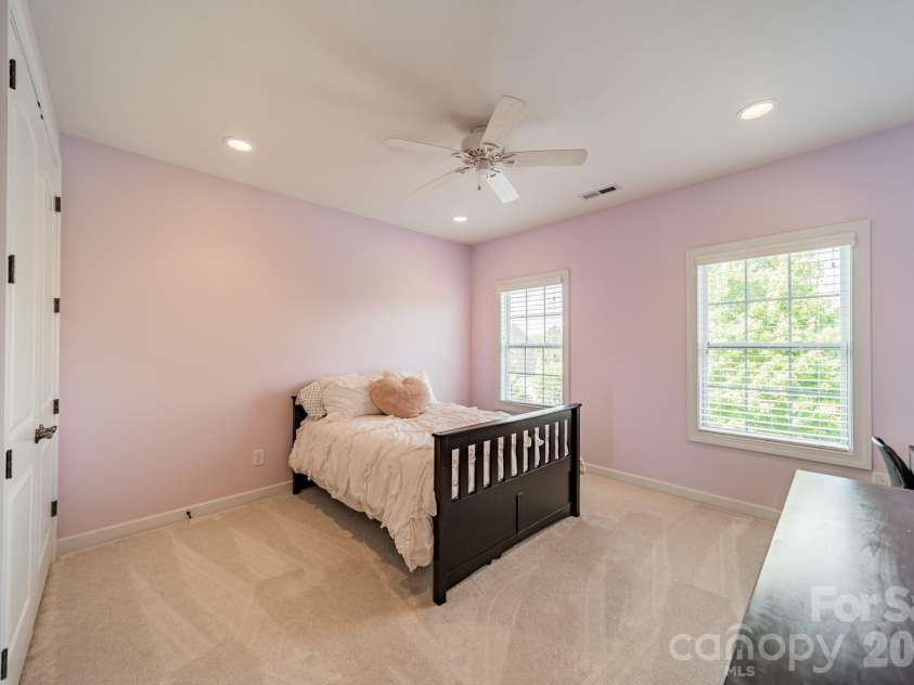 302 Tallow Tree Court, Waxhaw, NC 28173.  MLS# CAR4374585, YatesRealty ID 20886. 