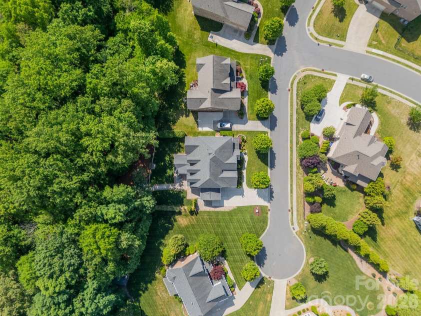 302 Tallow Tree Court, Waxhaw, NC 28173.  MLS# CAR4374585, YatesRealty ID 20886. 