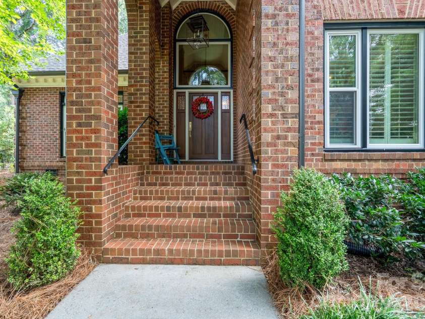 5201 Jupiter Hills Court, Charlotte, NC 28277.  MLS# CAR4294389, YatesRealty ID 20887. 