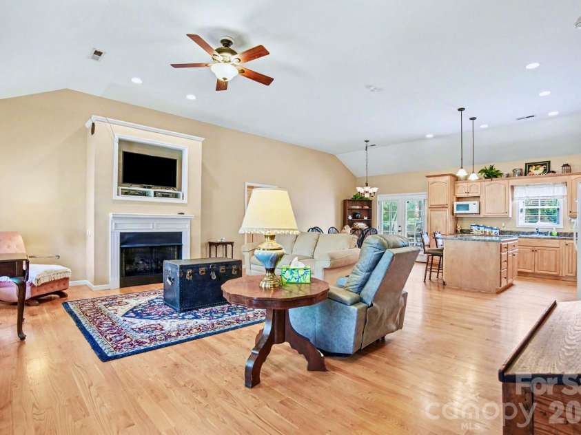 270 Spicewood Circle, Troutman, NC 28166.  MLS# CAR4356836, YatesRealty ID 20888. 