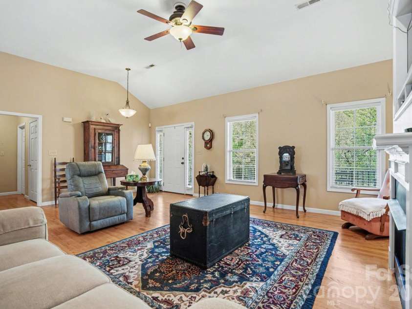 270 Spicewood Circle, Troutman, NC 28166.  MLS# CAR4356836, YatesRealty ID 20888. 