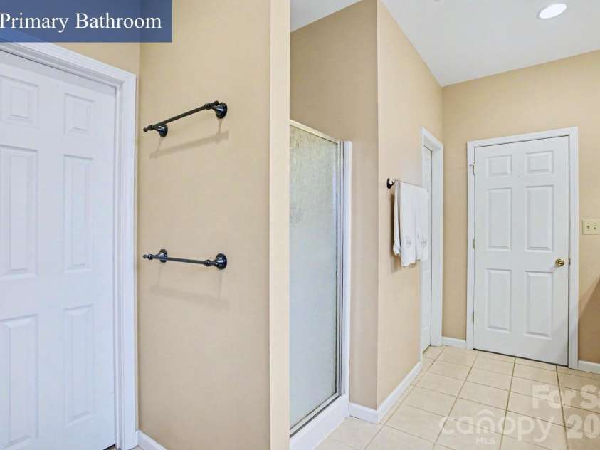 270 Spicewood Circle, Troutman, NC 28166.  MLS# CAR4356836, YatesRealty ID 20888. 