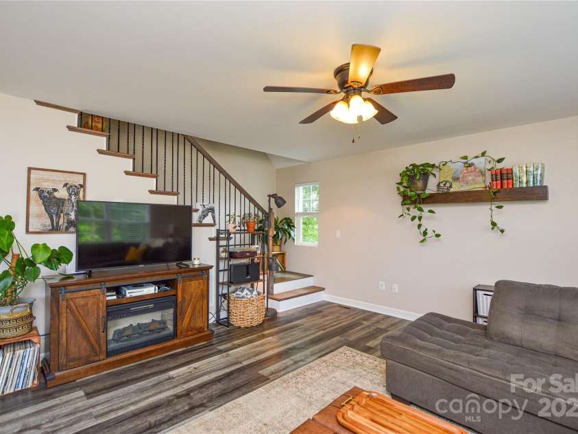 8024 Eagle Street, Mount Pleasant, NC 28124.  MLS# CAR4256801, YatesRealty ID 20888. 