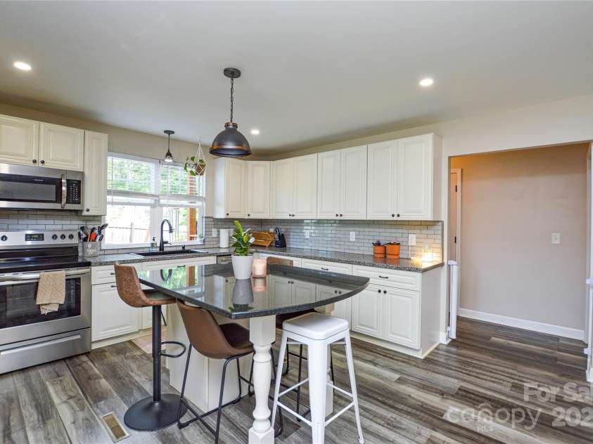 8024 Eagle Street, Mount Pleasant, NC 28124.  MLS# CAR4256801, YatesRealty ID 20888. 