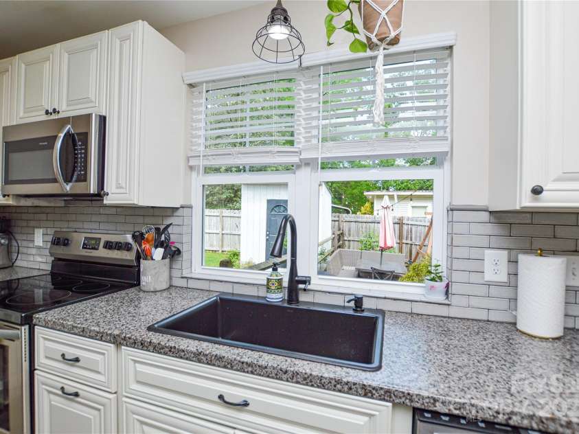 8024 Eagle Street, Mount Pleasant, NC 28124.  MLS# CAR4256801, YatesRealty ID 20888. 