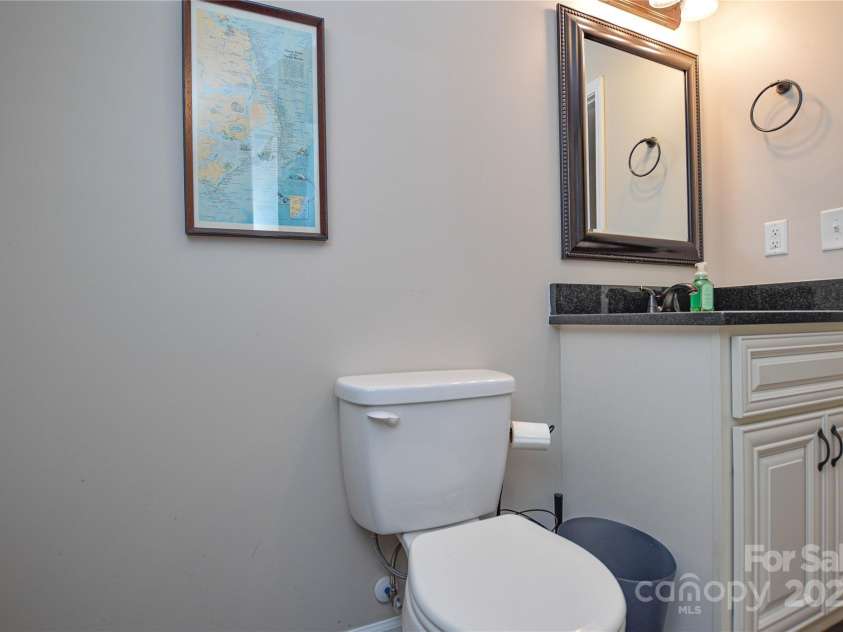 8024 Eagle Street, Mount Pleasant, NC 28124.  MLS# CAR4256801, YatesRealty ID 20888. Upstairs full bath