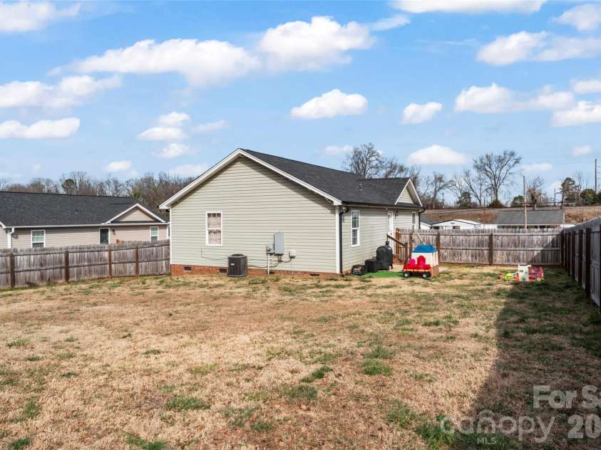 316 Alabama Avenue, Bessemer City, NC 28016.  MLS# CAR4340557, YatesRealty ID 20889. 