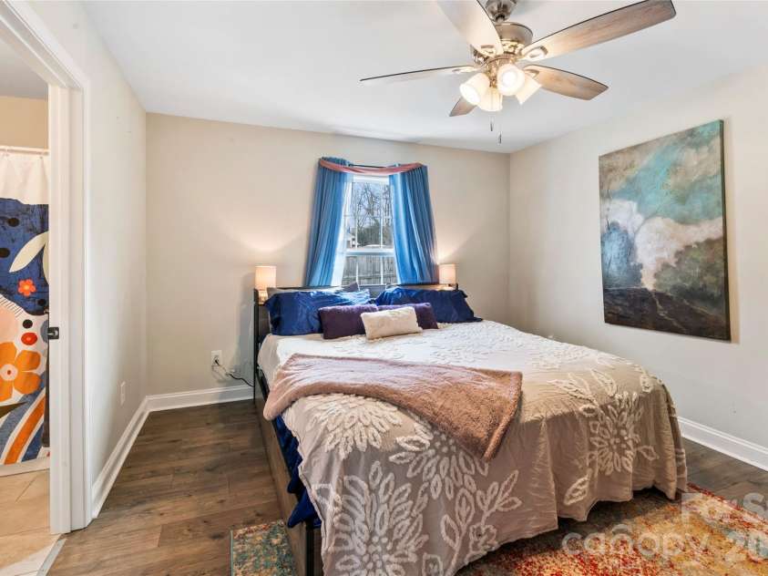 316 Alabama Avenue, Bessemer City, NC 28016.  MLS# CAR4340557, YatesRealty ID 20889. 