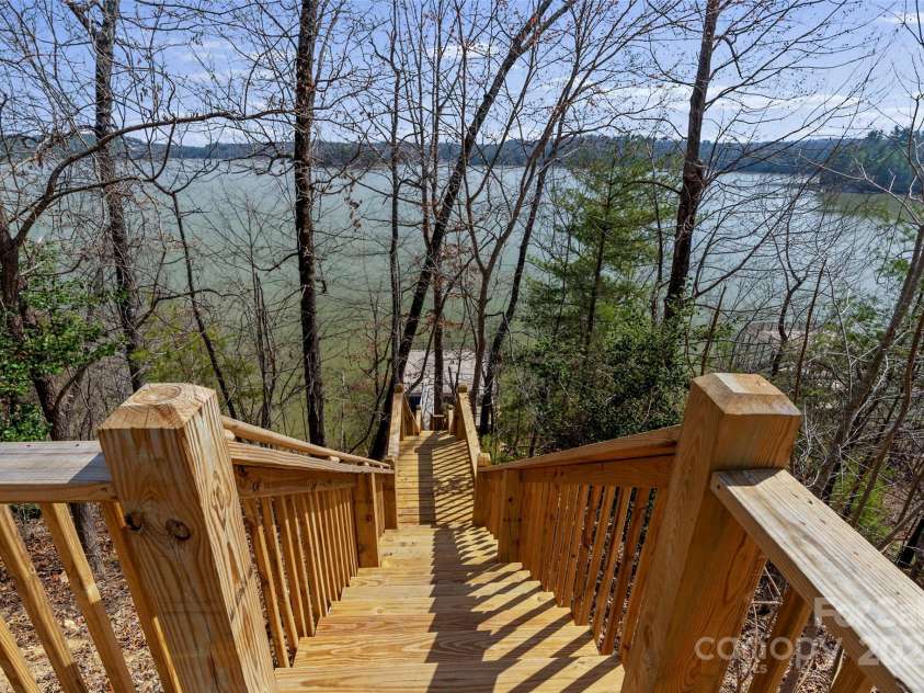464 Lake Crest Drive, Nebo, NC 28761.  MLS# CAR4230870, YatesRealty ID 2089. 