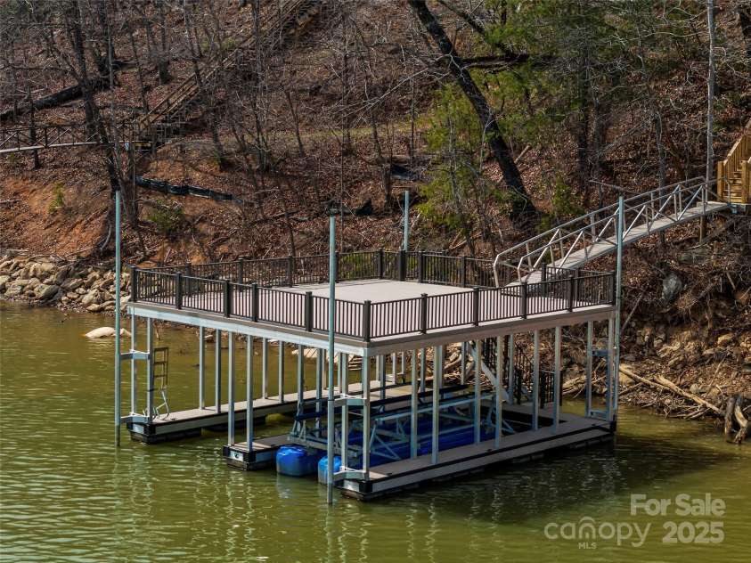 464 Lake Crest Drive, Nebo, NC 28761.  MLS# CAR4230870, YatesRealty ID 2089. 