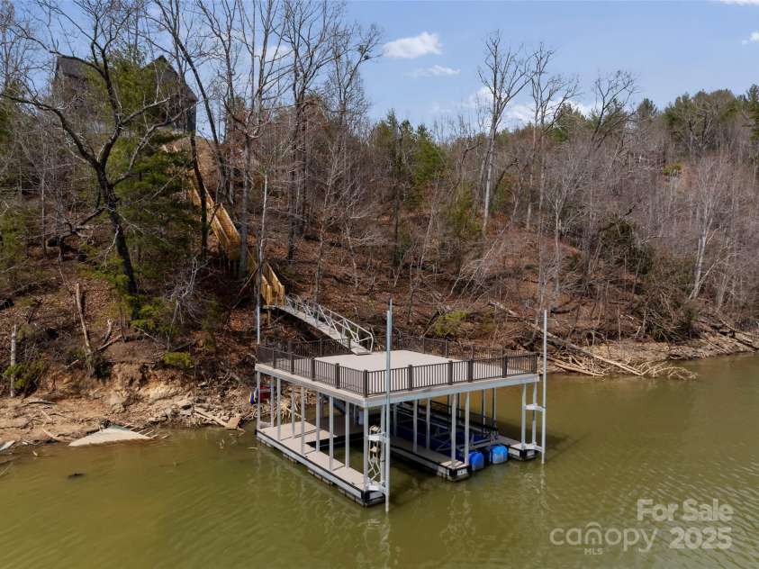 464 Lake Crest Drive, Nebo, NC 28761.  MLS# CAR4230870, YatesRealty ID 2089. 