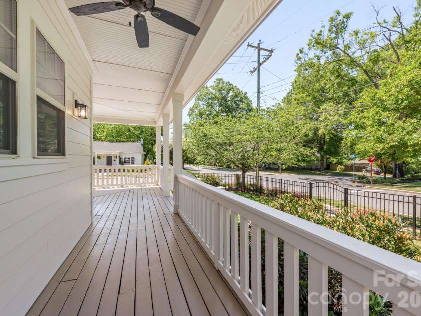 3400 Holt Street, Charlotte, NC 28205.  MLS# CAR4373235, YatesRealty ID 20892. 