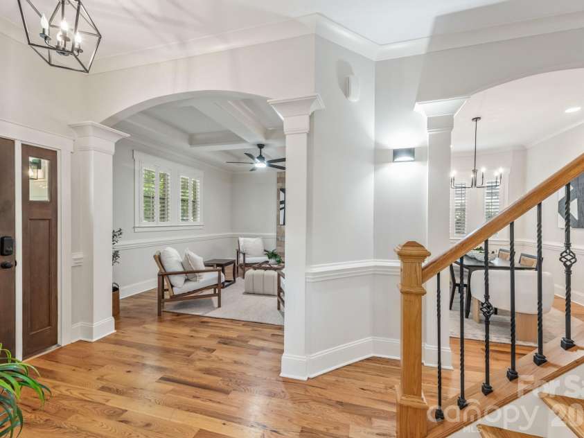 3400 Holt Street, Charlotte, NC 28205.  MLS# CAR4373235, YatesRealty ID 20892. 
