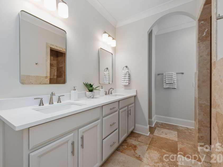 3400 Holt Street, Charlotte, NC 28205.  MLS# CAR4373235, YatesRealty ID 20892. Second level primary suite