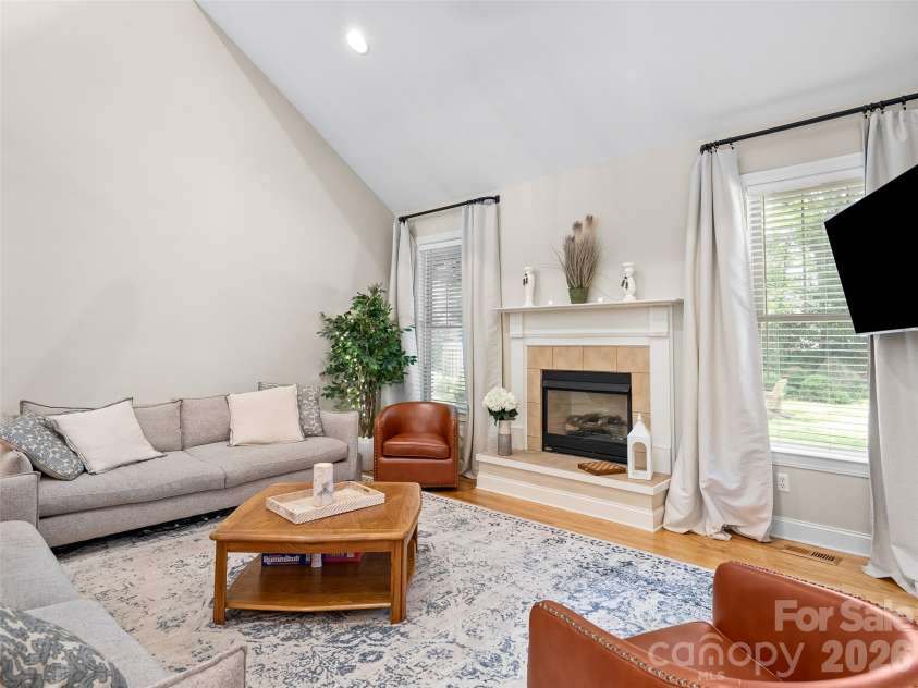 1066 Columbine Road, Asheville, NC 28803.  MLS# CAR4371286, YatesRealty ID 20894. 