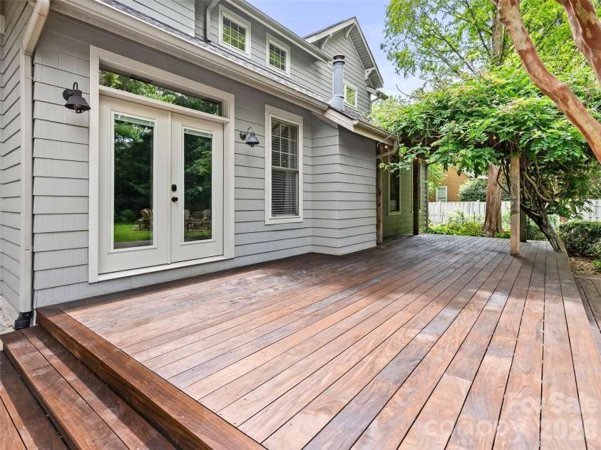 1066 Columbine Road, Asheville, NC 28803.  MLS# CAR4371286, YatesRealty ID 20894. 