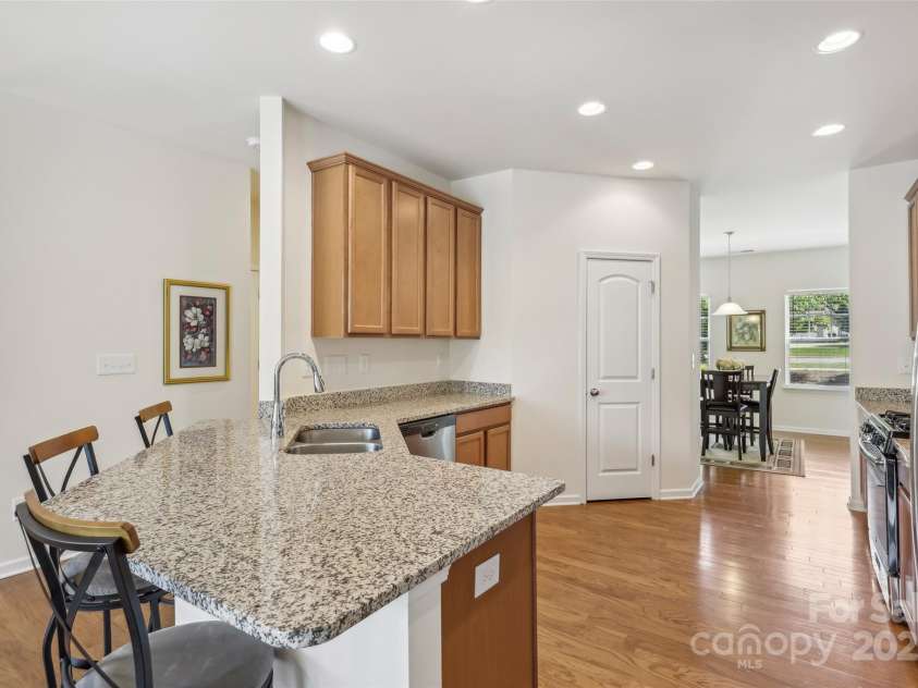 6315 Prosperity Church Road, Charlotte, NC 28269.  MLS# CAR4256414, YatesRealty ID 20894. 