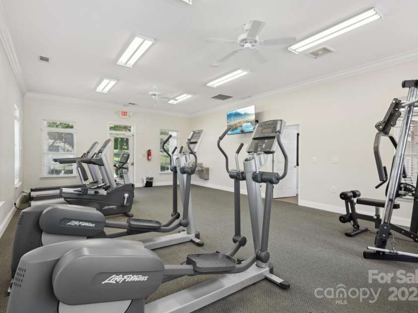 6315 Prosperity Church Road, Charlotte, NC 28269.  MLS# CAR4256414, YatesRealty ID 20894. 