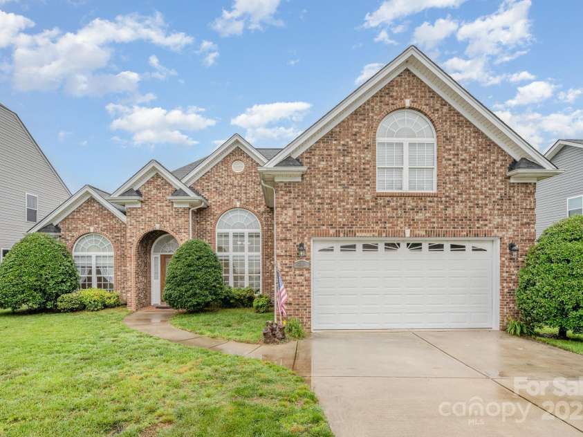 5052 Ashley Place, Bessemer City, NC 28016.  MLS# CAR4263467, YatesRealty ID 20896. 