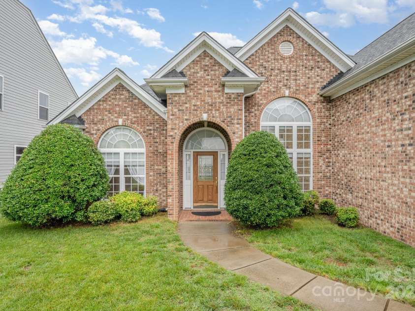 5052 Ashley Place, Bessemer City, NC 28016.  MLS# CAR4263467, YatesRealty ID 20896. 