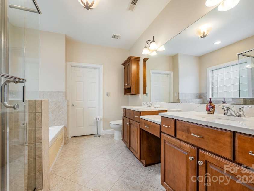 5052 Ashley Place, Bessemer City, NC 28016.  MLS# CAR4263467, YatesRealty ID 20896. 