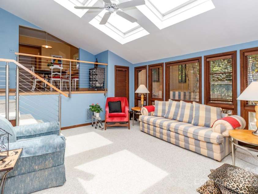 6119 Bittersweet Lane, Charlotte, NC 28270.  MLS# CAR4259324, YatesRealty ID 20897. 