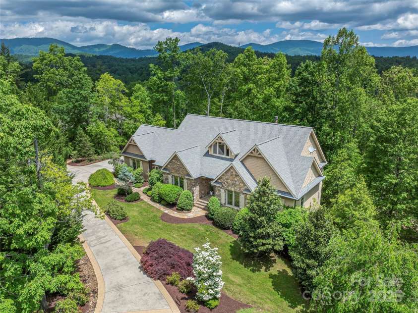 14 Sweet Gum Hill, Fletcher, NC 28732.  MLS# CAR4249700, YatesRealty ID 20898. 