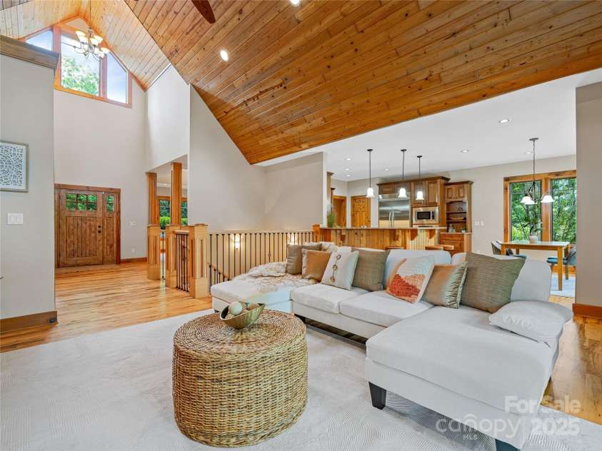 14 Sweet Gum Hill, Fletcher, NC 28732.  MLS# CAR4249700, YatesRealty ID 20898. 