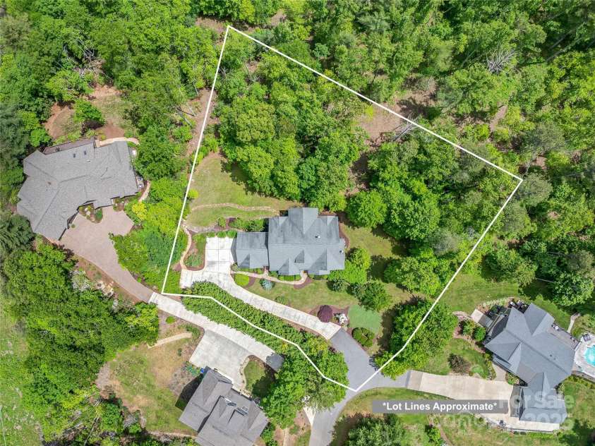 14 Sweet Gum Hill, Fletcher, NC 28732.  MLS# CAR4249700, YatesRealty ID 20898. 