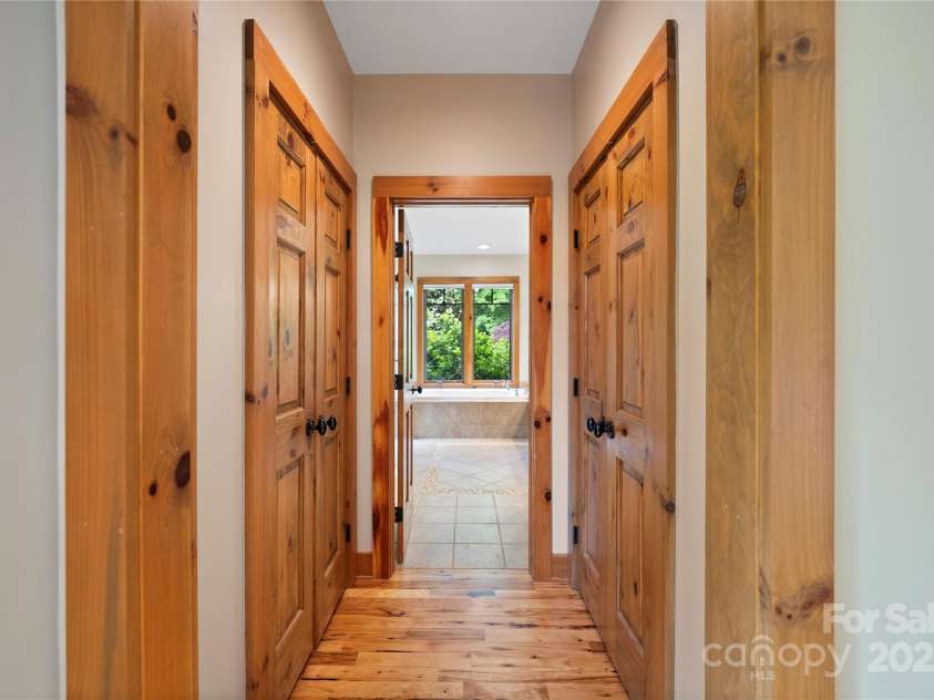 14 Sweet Gum Hill, Fletcher, NC 28732.  MLS# CAR4249700, YatesRealty ID 20898. 