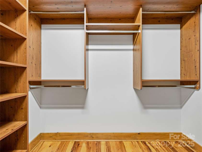 14 Sweet Gum Hill, Fletcher, NC 28732.  MLS# CAR4249700, YatesRealty ID 20898. Primary Walk In Closet 2