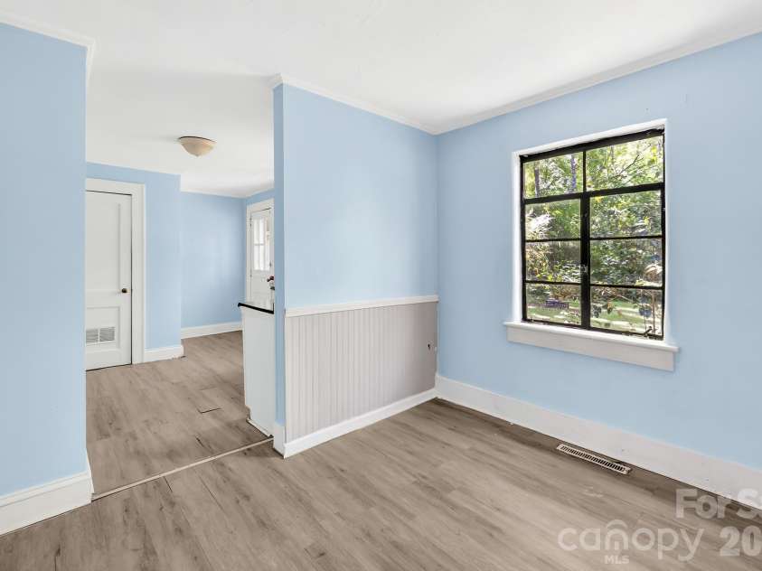 317 D Avenue, Salisbury, NC 28144.  MLS# CAR4379914, YatesRealty ID 20899. 