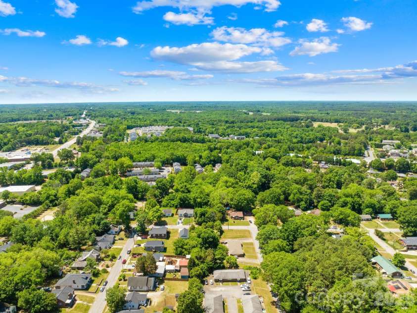 317 D Avenue, Salisbury, NC 28144.  MLS# CAR4379914, YatesRealty ID 20899. 