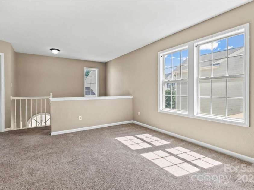 8610 Sawleaf Court, Charlotte, NC 28215.  MLS# CAR4257465, YatesRealty ID 20899. 